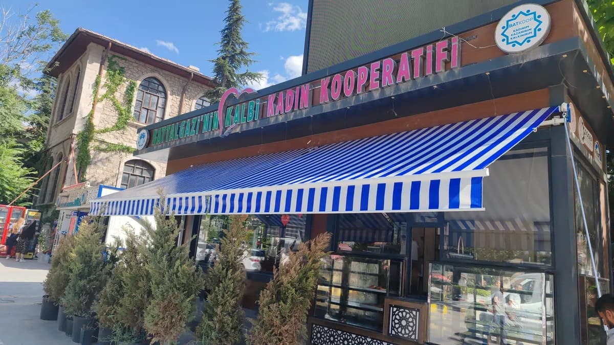 Körüklü tente